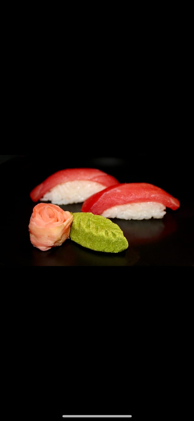Tuna Nigiri